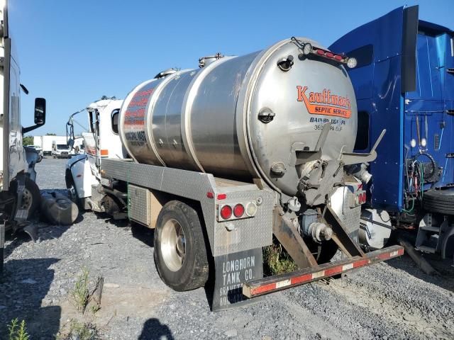 2007 Peterbilt Tractor 2007 Peterbilt 335 Vacuum Truck