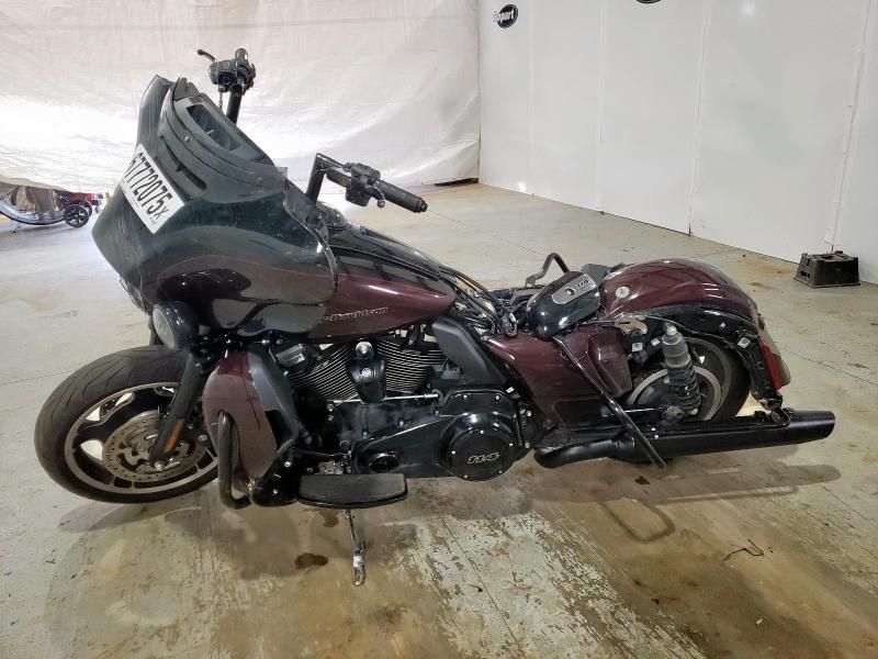2022 Harley-Davidson Flhtk