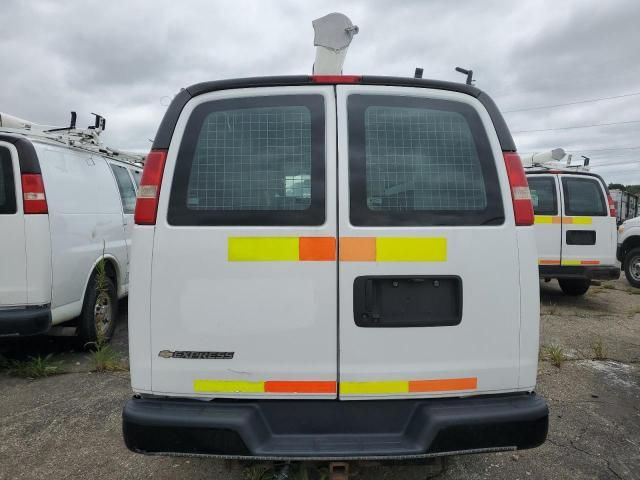 2013 Chevrolet Express G2500