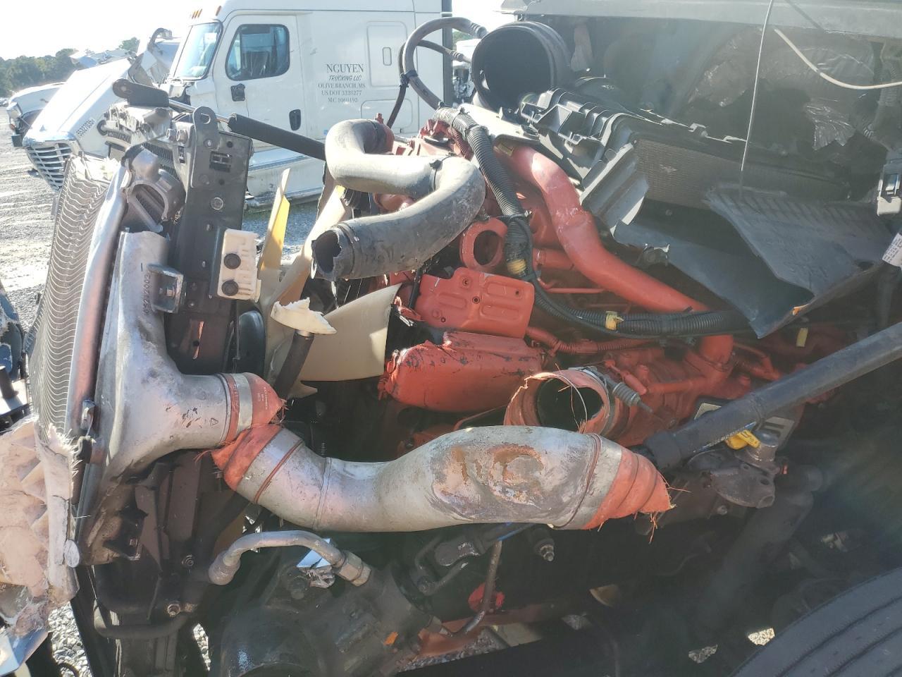 2022 International LT625 Semi Truck