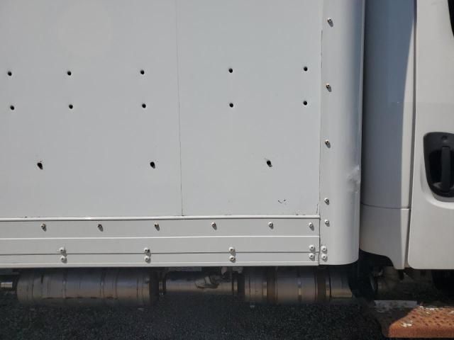 2017 Freightliner M2 106 MED-Trucks Semi Truck