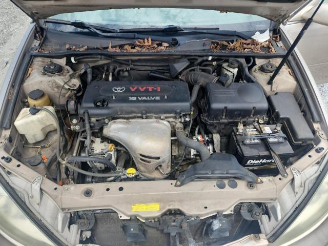 2003 Toyota Camry le