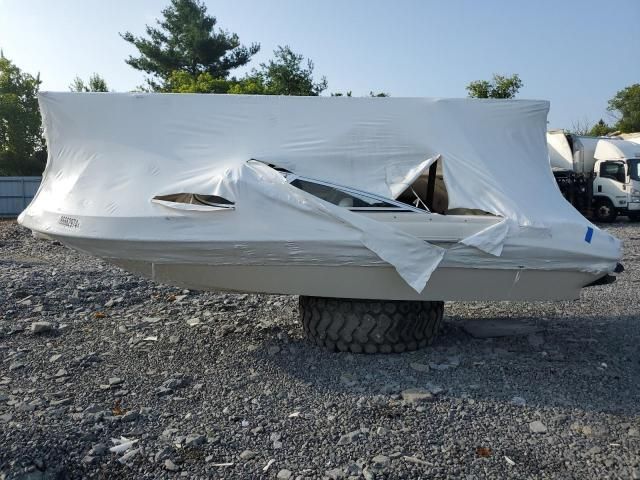 1999 Sea Ray Boat