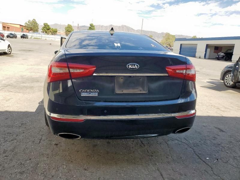 2015 KIA Cadenza Premium