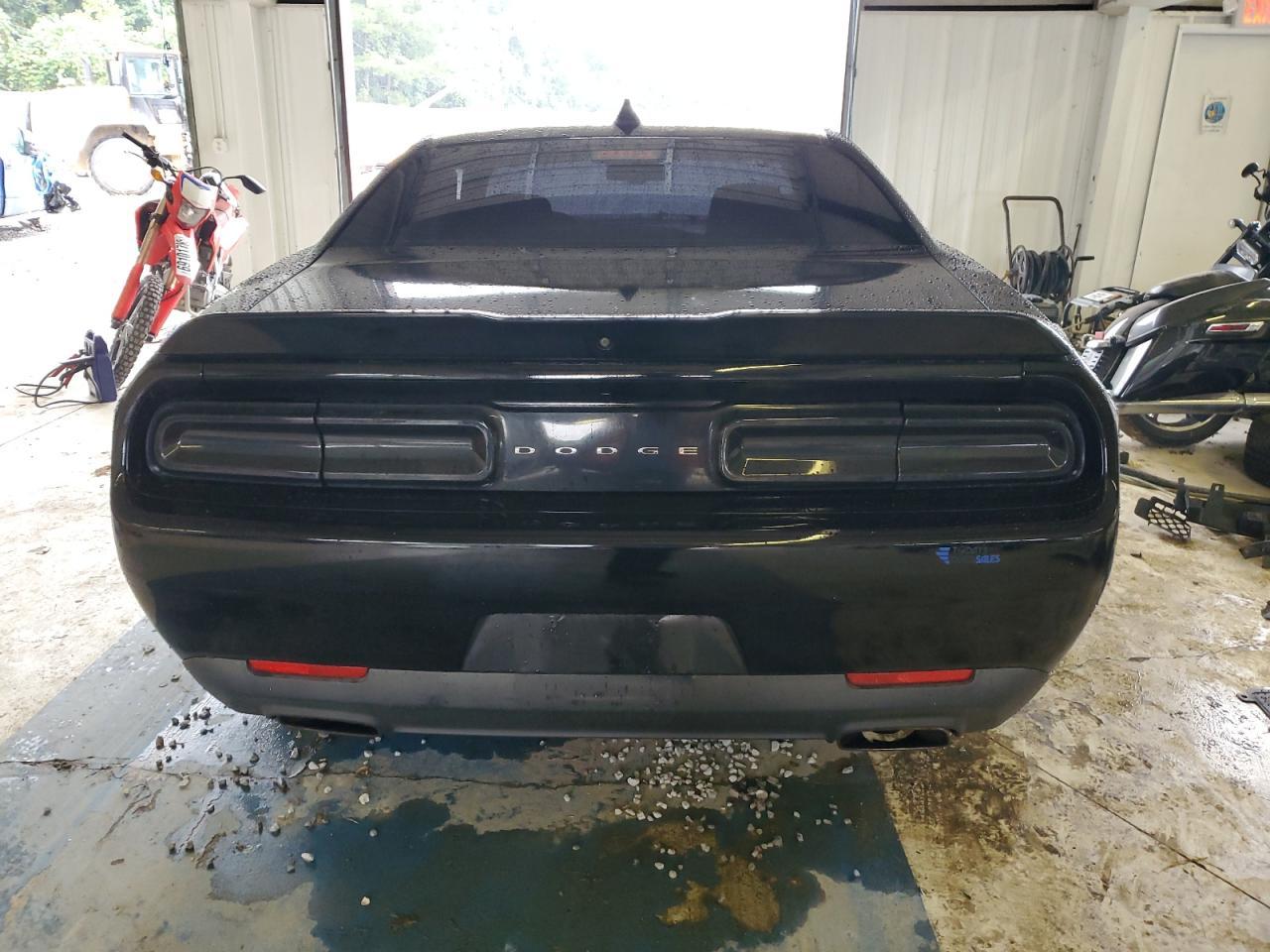 2015 Dodge Challenger sxt