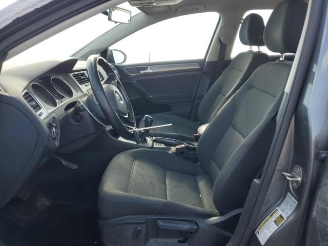 2017 Volkswagen Golf S