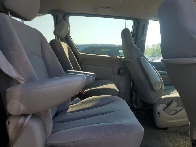 2003 Chrysler Town & Country