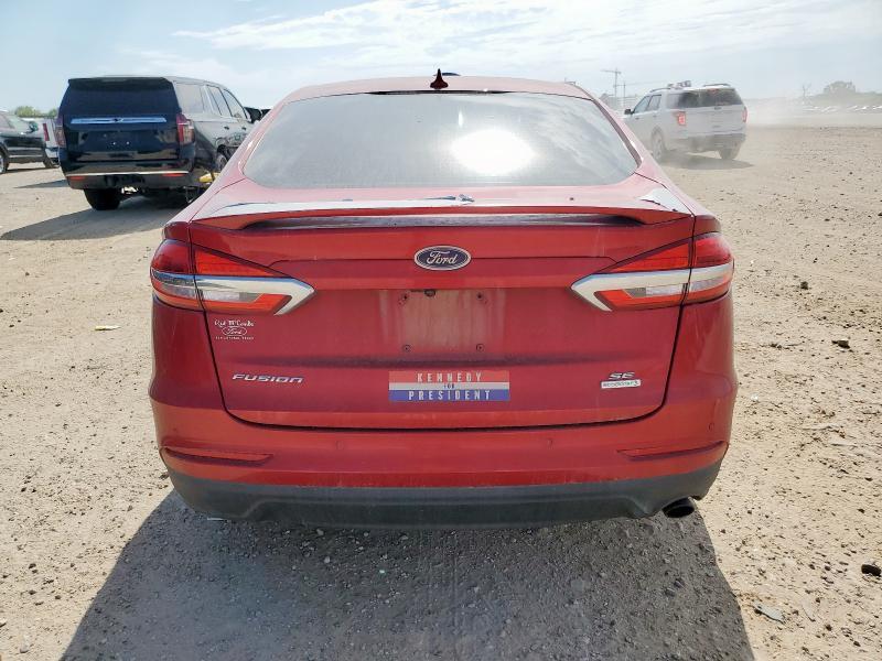 2020 Ford Fusion se