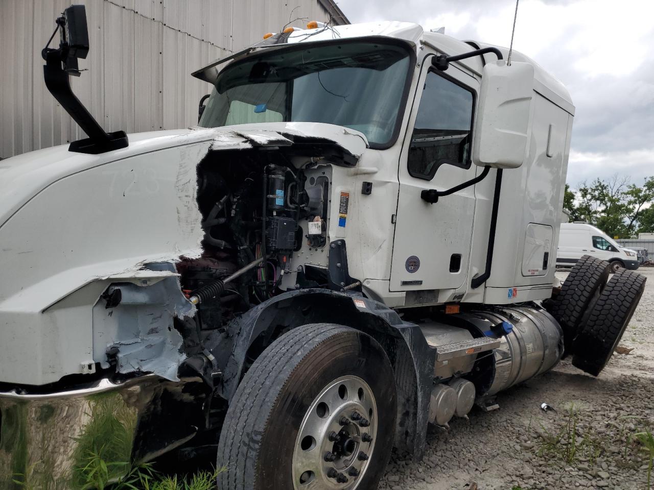 2024 Mack AN64T Semi Truck