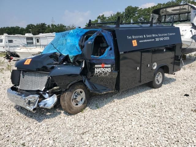 2024 Chev Express Commercial C