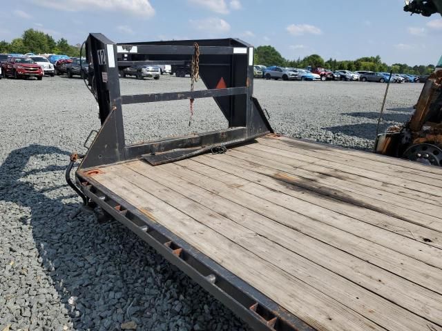 2022 Rawmaxx FDX-40-27K Flatbed Trailer