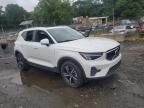 2025 Volvo XC40 Core