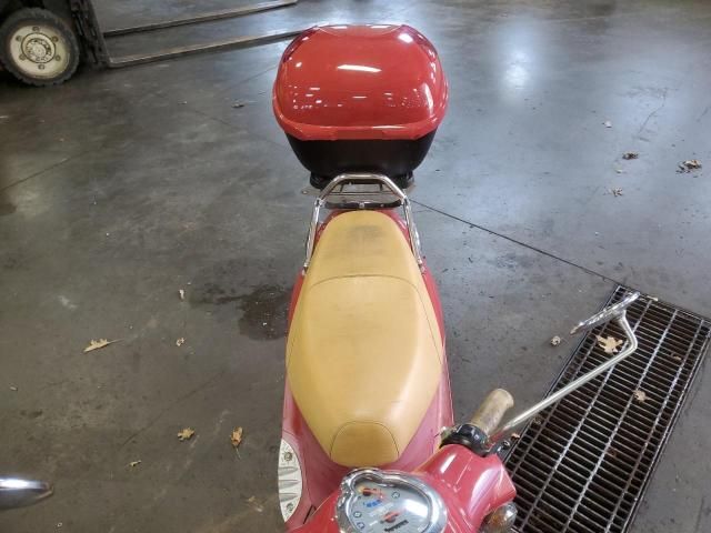 2012 Genuine Scooter Co. Buddy 170I