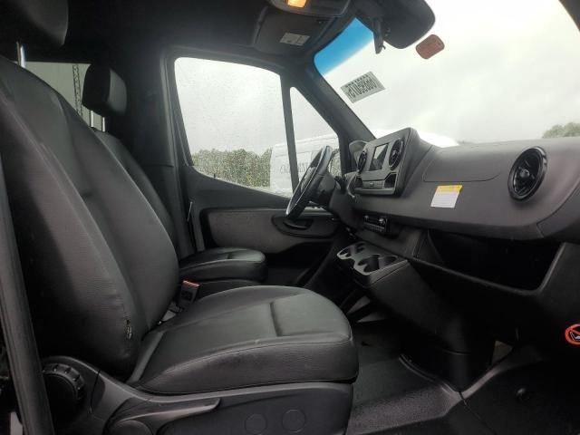 2022 Mercedes-Benz Sprinter 2500