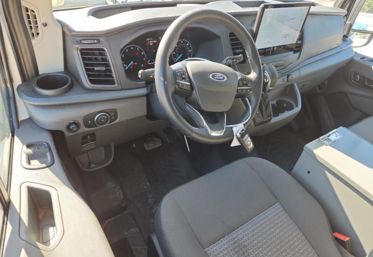 2024 Ford Transit T-250
