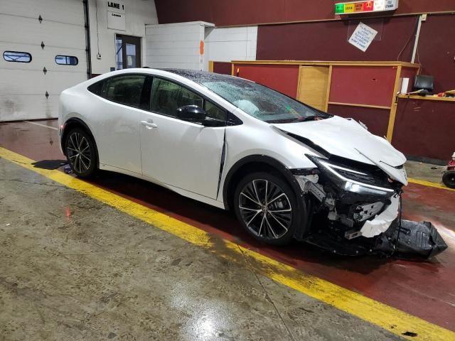 2024 Toyota Prius le