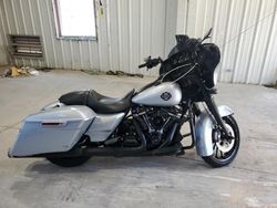 Salvage motorcycles for sale at Hurricane, WV auction: 2019 Harley-Davidson Flhxs