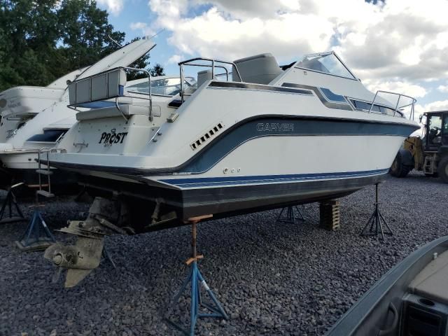 1990 Carver Yachts 2557 Monte