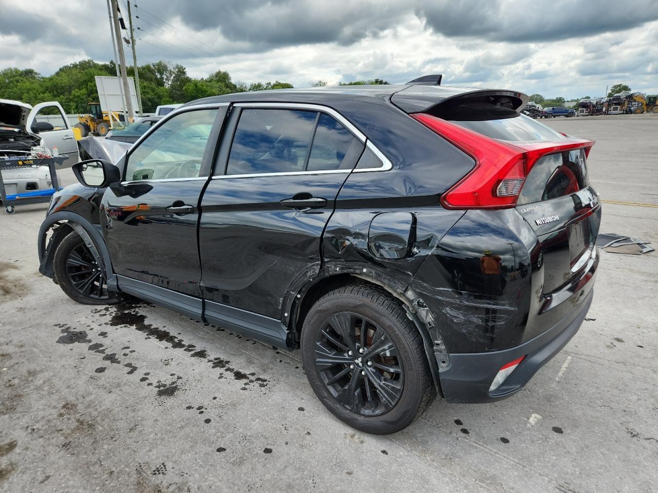 2018 Mitsubishi Eclipse Cross le le
