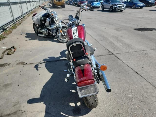 1999 Honda VT1100 C