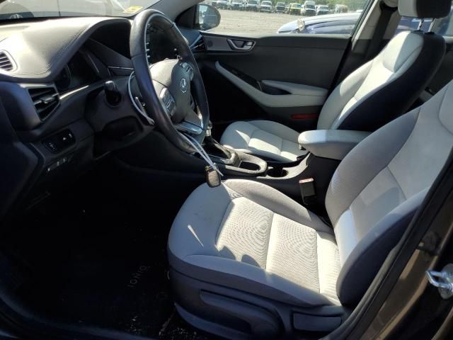 2022 Hyundai Ioniq SE