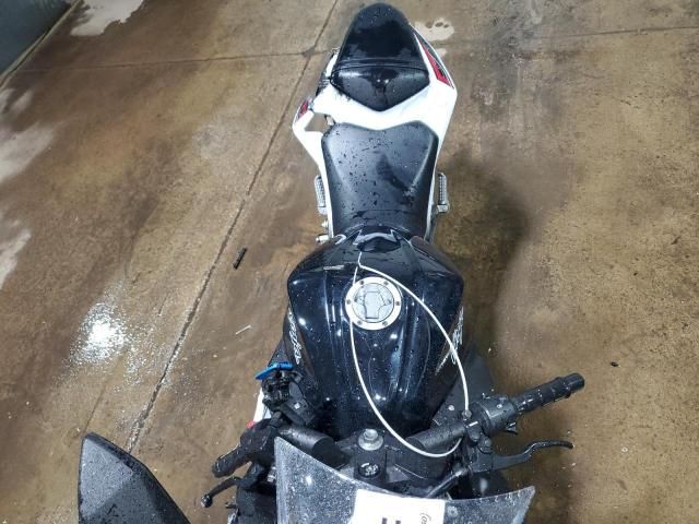 2014 Kawasaki EX300 B