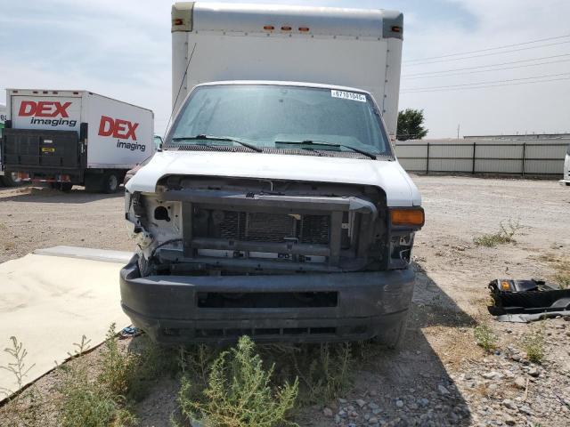2013 Ford Econoline E350 Super Duty Cutaway Van