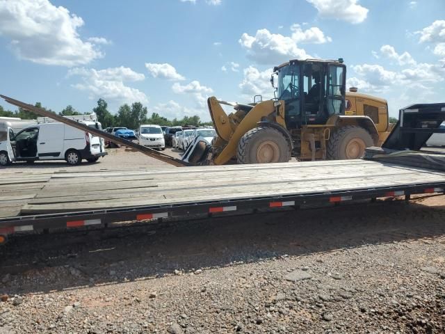 2019 Lamar FD024028 Equipment Trailer