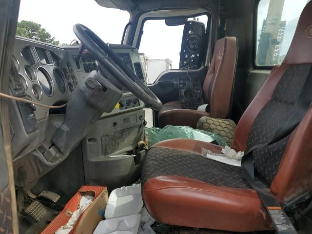 2018 Mack CHU613 Semi Truck