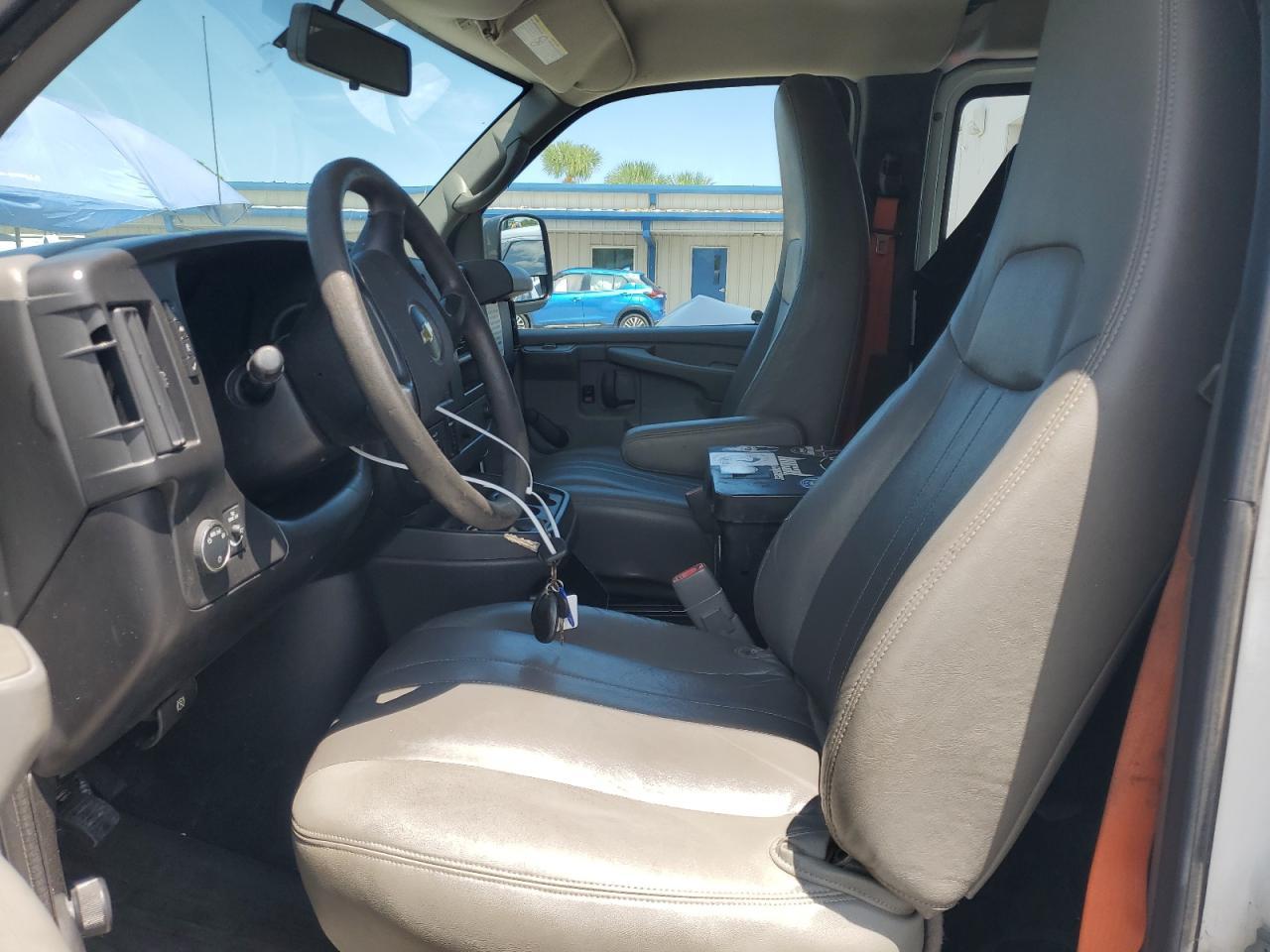 2013 Chevrolet Express G2500