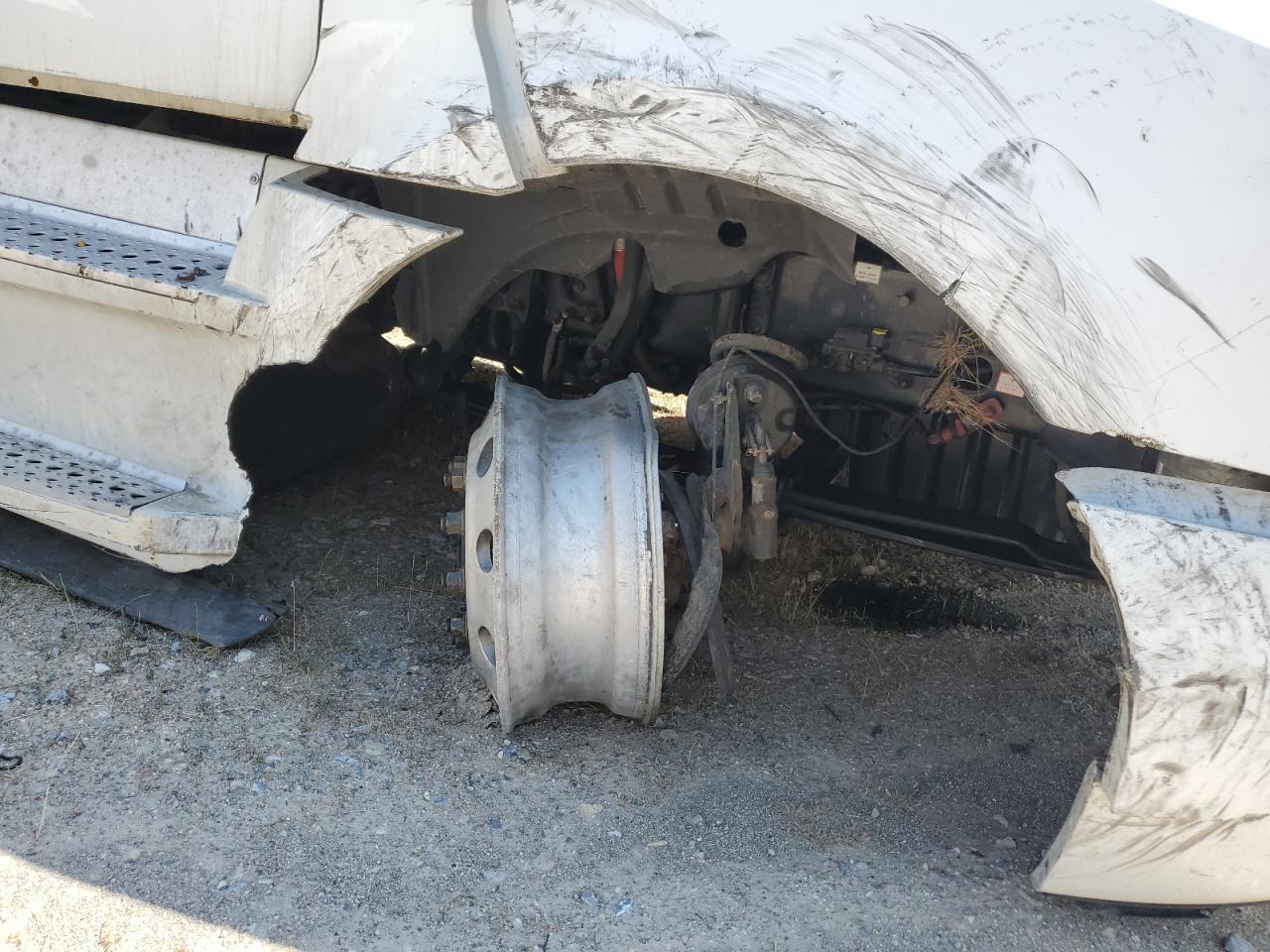 2020 Freigliner 2020 Freightliner Cascadia 126 Semi Truck