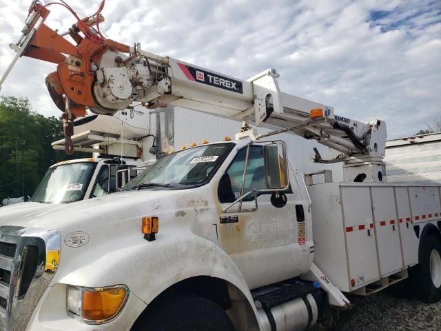 2012 Ford F750 Super Duty Crane Truck