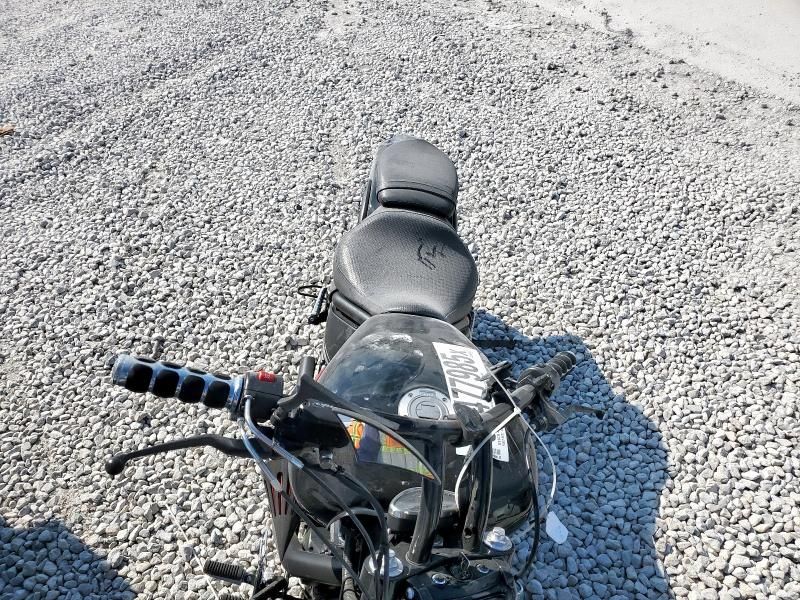 2005 Yamaha XV1700 PC