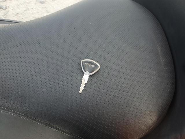 2022 Can-Am Spyder Roadster rt