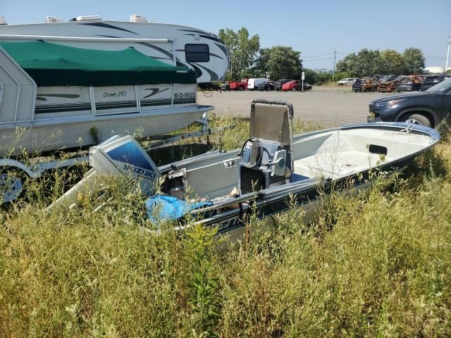 1989 Cadorette Boat-Boats Boat
