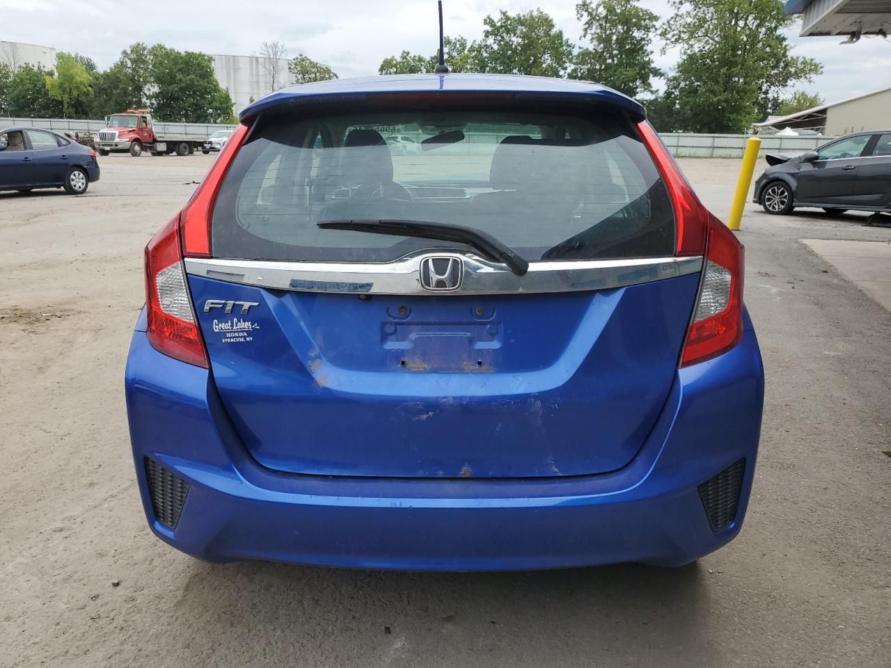 2016 Honda Fit ex
