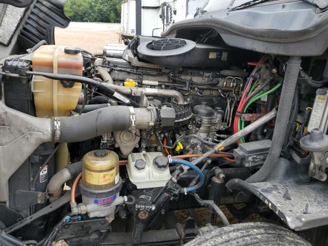 2018 Freightliner Cascadia 125 Semi Truck