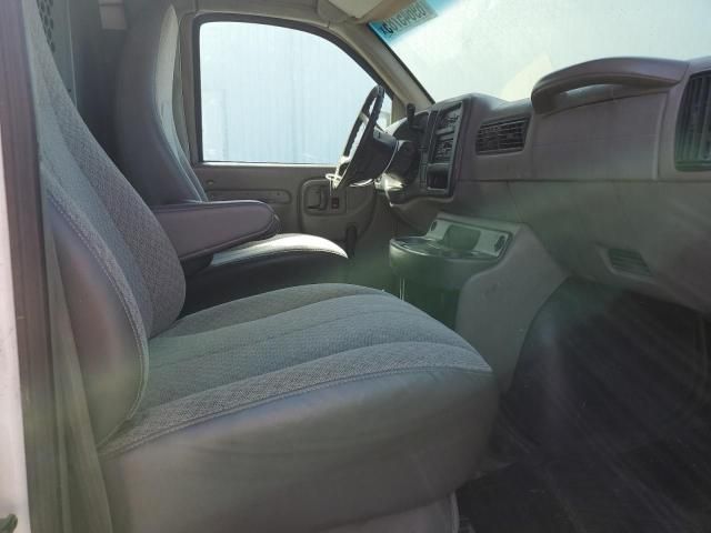 2000 Chevrolet Express G3500