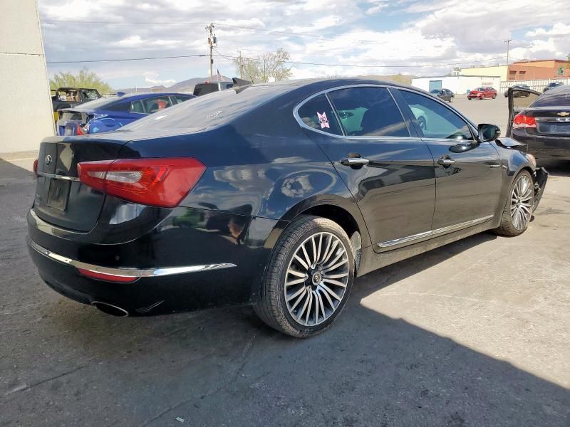 2015 KIA Cadenza Premium