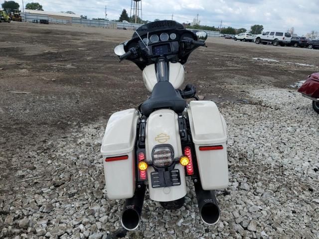 2023 Harley-Davidson Flhxst