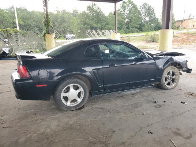 2004 Ford Mustang