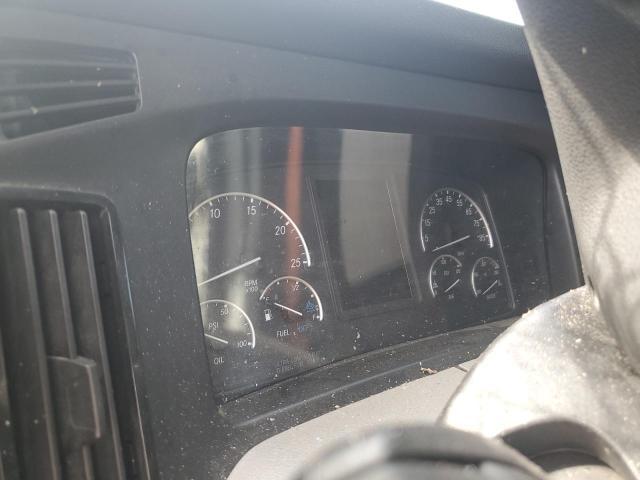 2020 Freigliner 2020 Freightliner Cascadia 126 Semi Truck