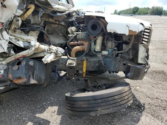 1997 International 4000 4700