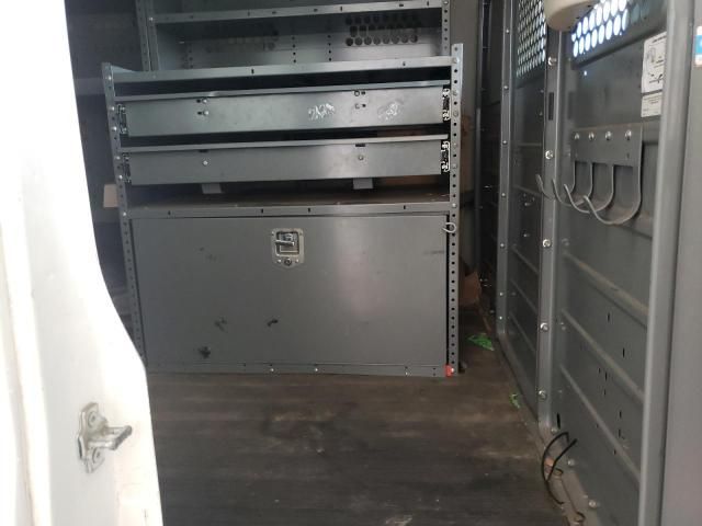 2013 Chevrolet Express G2500