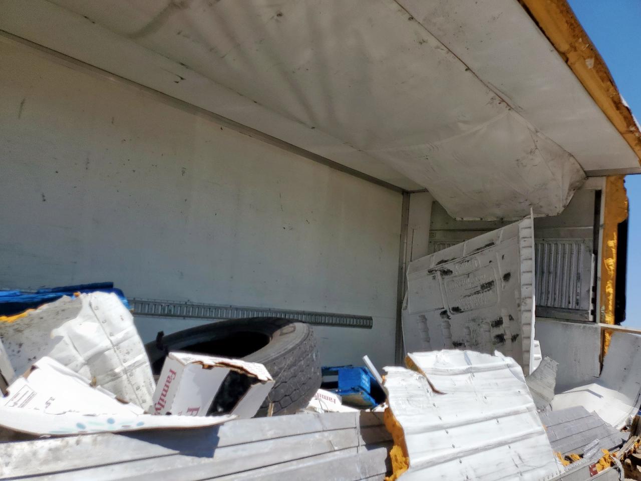 2018 Utility VS2RA Refrigerated Van Trailer