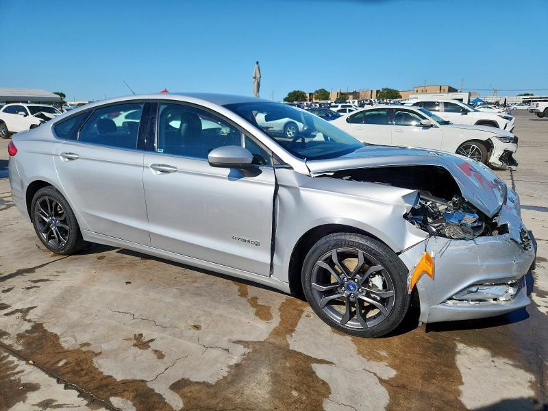 2018 Ford Fusion se Hybrid
