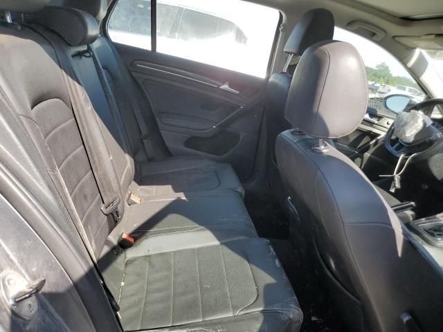 2015 Volkswagen Golf TDI
