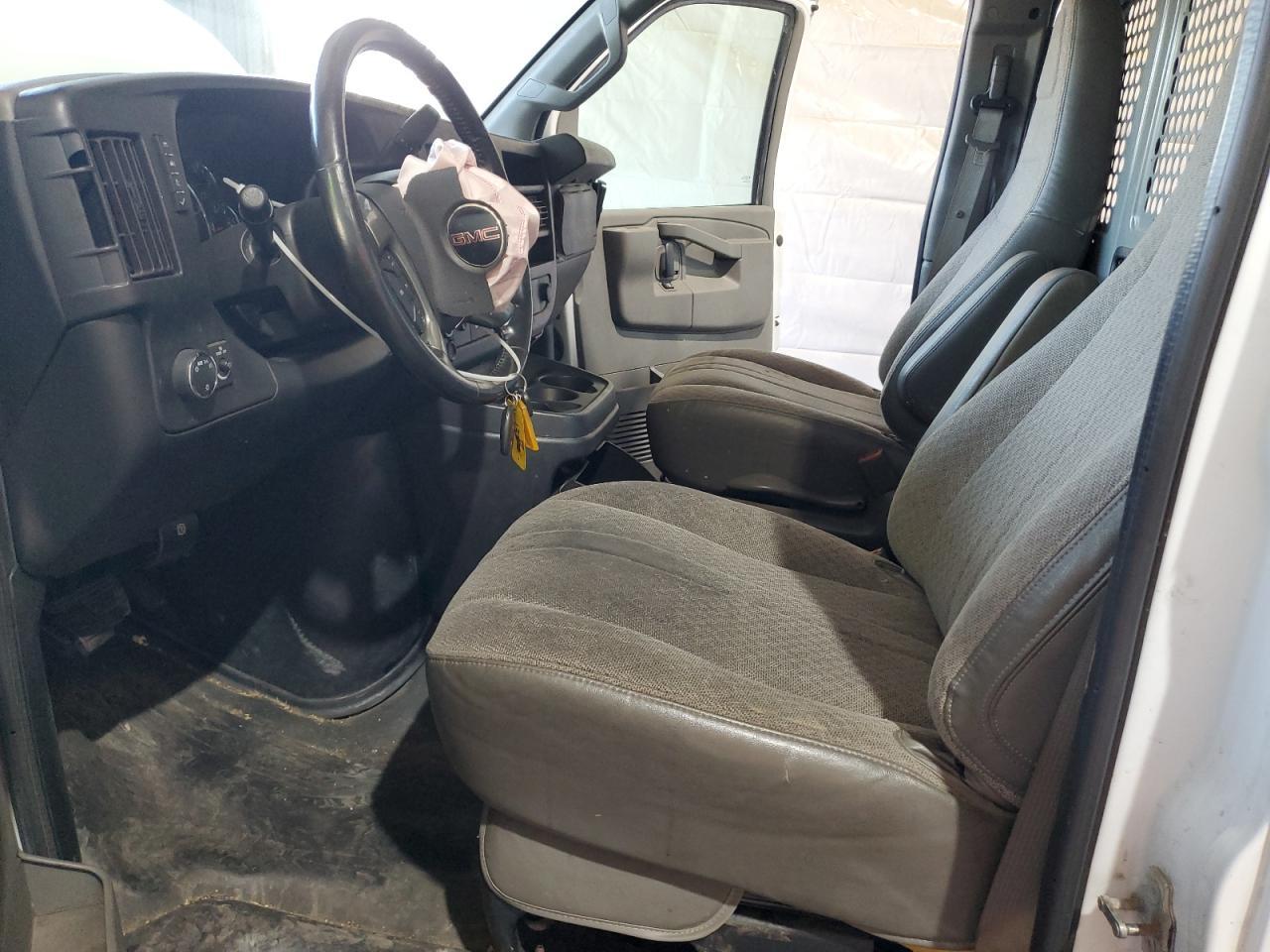 2017 GMC Savana G2500