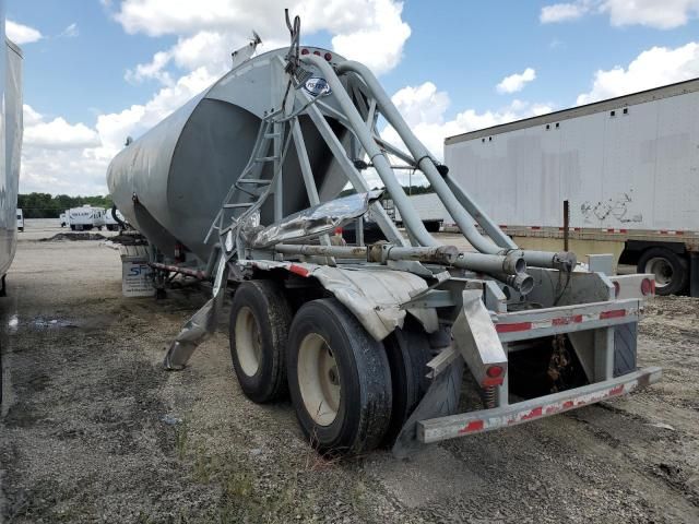 2013 Retesa Pneumatic DRY Bulk Trailer