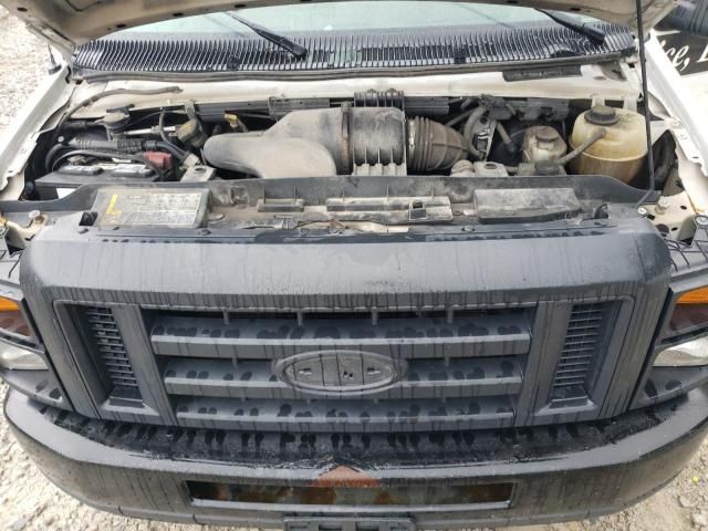 2009 Ford Econoline E150 Van